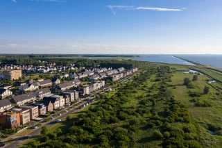 Drone foto Almere en deel Markermeer